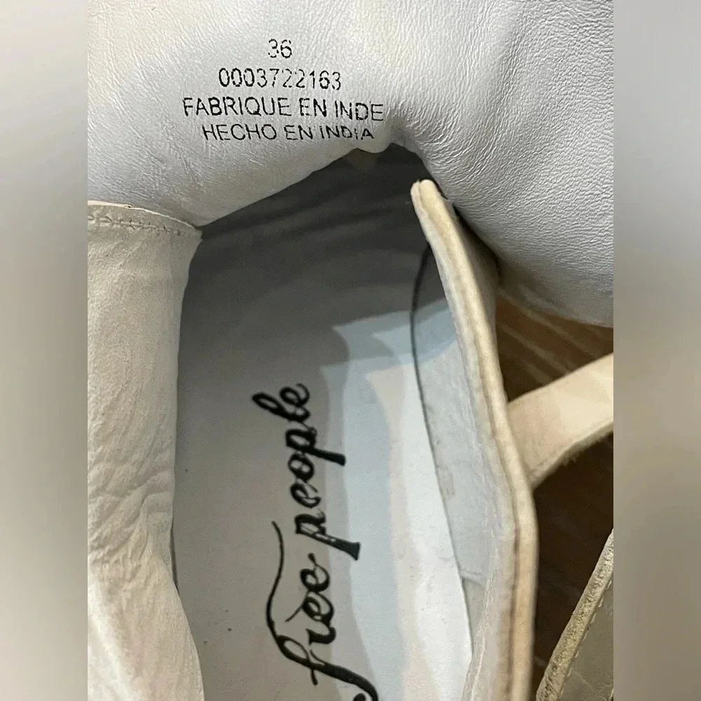 FREE PEOPLE BACK LOOP ANKLE BOOT BONE size US 5.5 - Picture 10 of 12